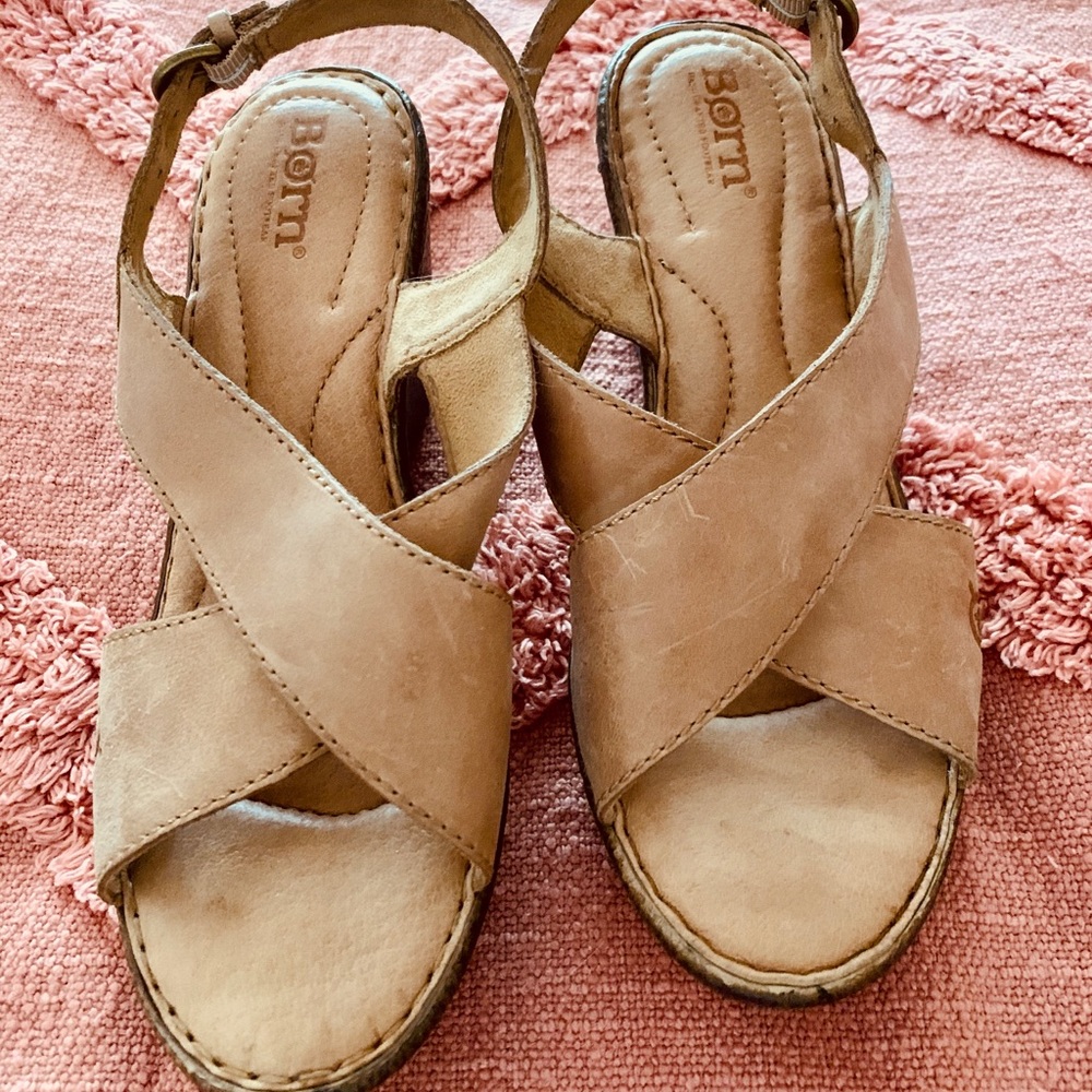 Born ~ Wedge Sandals - Picture 2 of 4